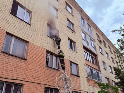 Астанада жатақхана өртенді