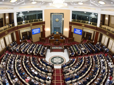 «Күшті Президент – ықпалды Парламент – есеп беретін Үкімет» қағидаты – халық сеніміне негізделген жүйе