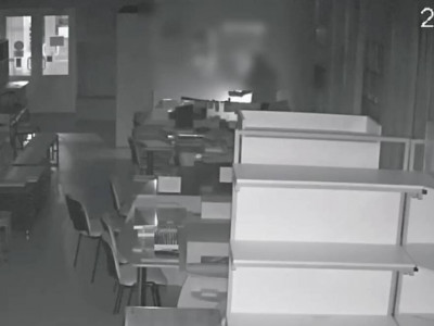 Батыс Қазақстанда жұмысындағы сейфтен ақша ұрлаған күзетші ұсталды