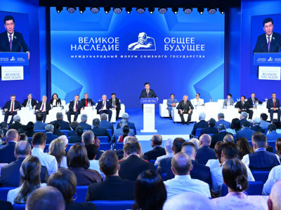 Мәжіліс спикері Беларусьті азат ету жолында шайқасқан қазақстандықтардың ерлігі туралы айтып берді