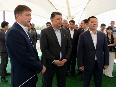 Қанат Бозымбаев Павлодар облысындағы ЭКСЖ жобаларының іске асырылуын тексерді
