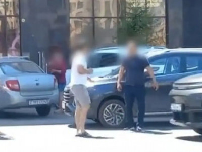 Астанада жолда төбелескен жүргізушілер қамауға алынды