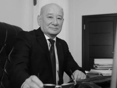 Белгілі қазақ журналисі Жанұзақ Аязбеков өмірден озды