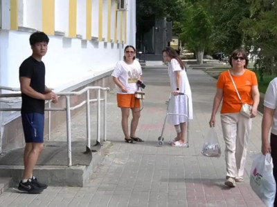 «Күнде мені өлтіруді сұрайтын едім»: Ауыр жол апатынан аман қалған қыз жанайқайын айтты