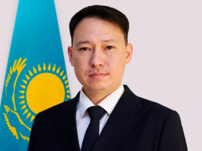 Дархан Мырзабаев Өнеркәсіп және құрылыс вице-министрі болып тағайындалды