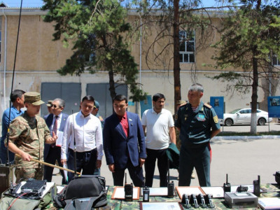 Алматыда мәслихат депутаттары Ұлттық ұланның әскери қызметкерлерімен кездесті