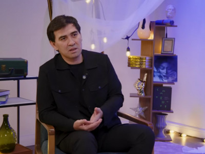«Енем таныстырды»: Асан Пердешов екінші келіншегімен қалай танысқанын айтты