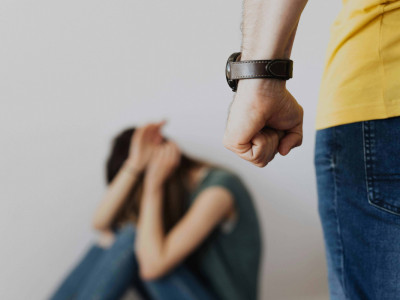 Тәуелділік тұзағындағы отбасылар