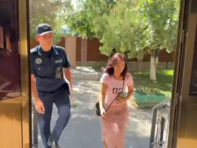 TikTok-тағы тікелей эфирде былапыт сөз айтқан түркістандық әйел жауапқа тартылды