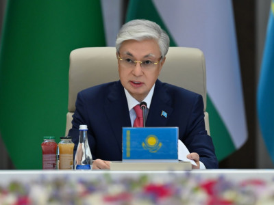 Президент Орталық Азия және Әзербайжан мемлекеттері басшыларының бейресми Консультативтік кездесуіне қатысты
