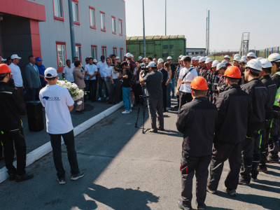 «Ақ жол» демократиялық партиясының кандидаттары Қарағандыдағы өндіріс қызметкерлерімен кездесу өткізді