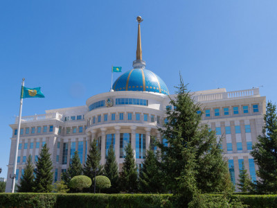 Президент Халық қаһарманы Иван Гапичтің туыстарына көңіл айтты