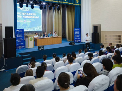 «Ақ жол» партиясының үміткерлері Шамалған ауылының тұрғындарымен кездесті