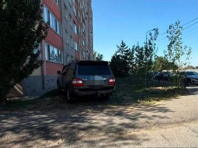 «Заң мен тәртіп»: Павлодарда көлікті дұрыс қоймаған 2 мыңнан астам жүргізуші анықталды