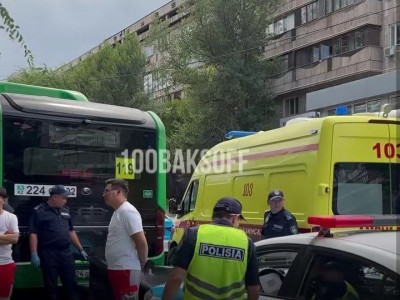 Алматыда автобус жүргізушісі әйел адамды қағып, мерт қылды
