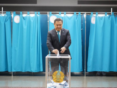 Құрылтай – 2026: Ақмола облысының әкімі дауыс берді