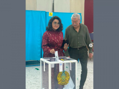 Қазақстанның халық әртісі Досхан Жолжақсынов Құрылтай сайлауында таңдау жасады