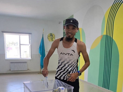 Танымал желаяқ Бейбіт Қайыржанов сайлауда өз таңдауын жасады
