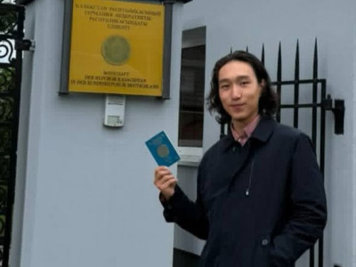 Қазақстандық студент Берлинде Құрылтай сайлауына қатысты