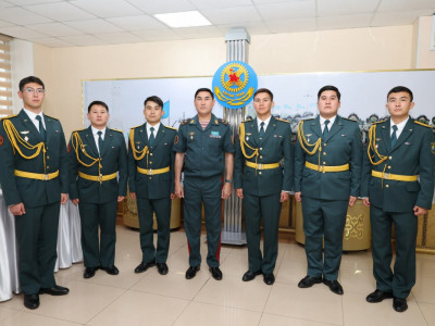 Ұландық офицерлер құрамы Түркияның әскери ЖОО бітірген алты жас маманмен толықты