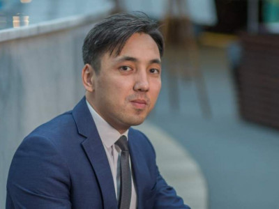 Жұмабек Сарабеков: Құрылтай – құрамы жаңарған, институционалдық мүмкіндіктері кеңейген Парламент