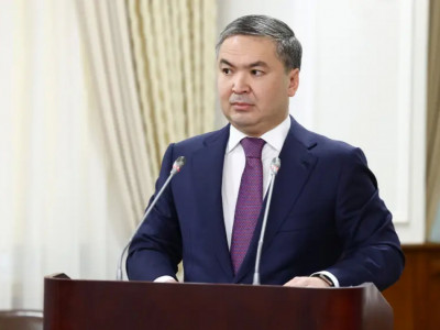 Ерсайын Нағаспаев Өнеркәсіп және құрылыс министрі болып тағайындалды