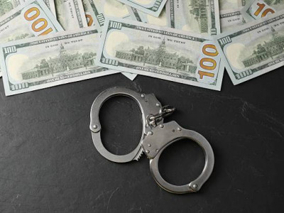 ҰҚК: Екі айда 140 адам сыбайлас жемқорлық қылмысы бойынша күдікке ілінді