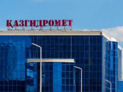 Қатты жел, нөсер және аптап ыстық: Қазақстанда дауылды ескерту жарияланды