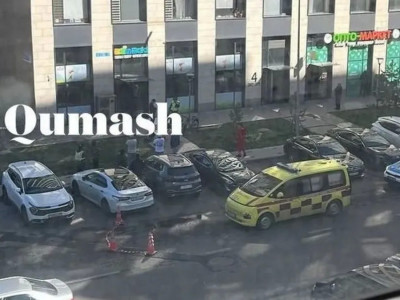 Астанада 15-қабаттан құлаған әйел баланың үстіне түсті: екеуі де көз жұмды