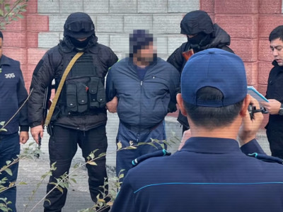 Бопсалау, тонау, есірткі: Діни радикализмді қылмысын жасыруға пайдаланған 64 адам ұсталды (ВИДЕО)