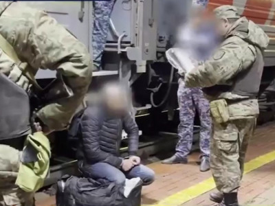 Теміртауда есірткі өндірісін ұйымдастырған күдікті Ресейден Қазақстанға жеткізілді