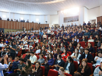 Қарағандыда «Жастар – Заң мен Тәртіптің тірегі» форумы 15 мыңға жуық студенттің басын қосты