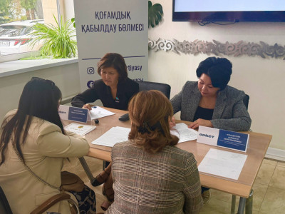 Медицина, үйірме, көші-қон: «Әділет» партиясының Ашық есік күнінде қандай мәселе талқыланды?
