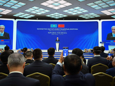 Азия мен Еуропа арасындағы заманауи көлік байланысын түзетін Орта дәлізді өркендетуді айрықша міндет деп санаймыз – Тоқаев