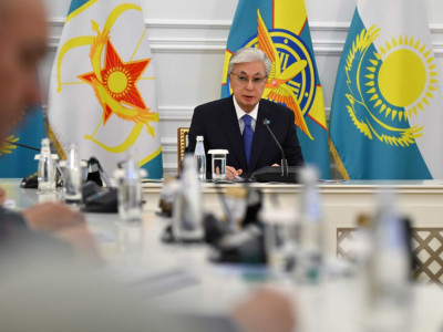 Президент Қорғаныс министріне бірқатар кезек күттірмейтін міндет жүктеді