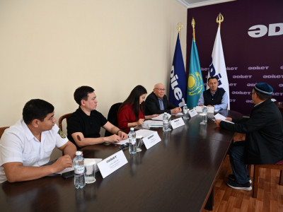 «Әділет» партиясының көмегімен ақтөбелік тұрғынның банк шоттары қайта ашылды
