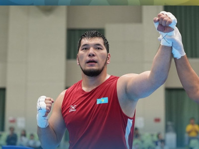 Боксшы Айбек Оралбай Азия ойындарының жеңімпазы атанды