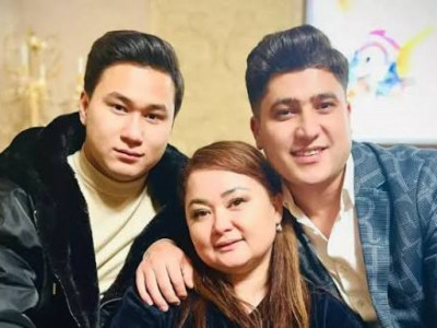 «Көбіне өтірік сөйлейміз»: Роза Әлқожа өнер адамдарының шынайы өмірін ашып айтты