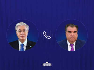 Қасым-Жомарт Тоқаев Эмомали Рахмонмен телефон арқылы сөйлесті