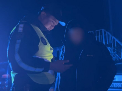Алматы облысында камераға әдепсіз қимыл көрсеткен жүргізуші жауапқа тартылды