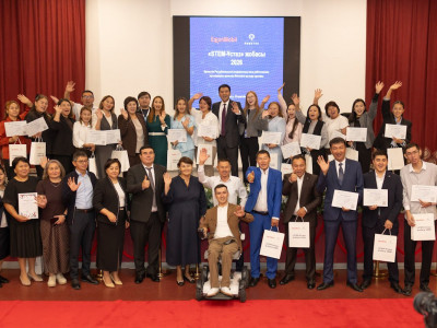 «STEM-Ұстаз» мұғалімдердің цифрлық дамуына тың серпін беруде