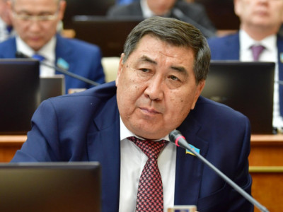 Ермұрат Бапи: Қазақстан билік институттарын жаңартып, халықтың ерік білдіру тетіктерін нығайтып жатыр