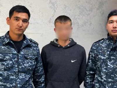 Жамбылда түзеу мекемесіне тыйым салынған затты өткізбек болған