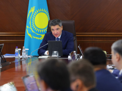 Үкімет басшысы Экономикалық саясат жөніндегі кеңес отырысын өткізді