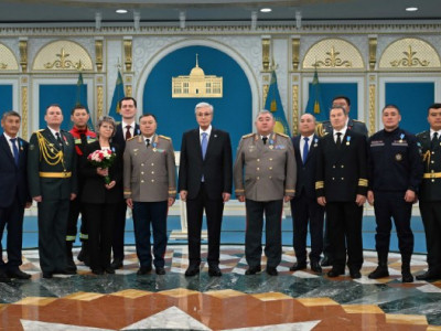 Президент бір топ құтқарушыларды кәсіби мерекеге орай марапаттады