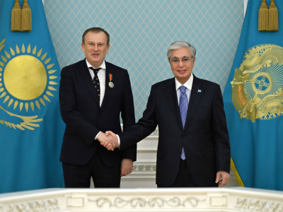 Президент Александр Дрозденконы «Достық» орденімен марапаттады