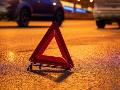 Солтүстік Қазақстанда Audi көлігі аударылып, үш әйел ауруханаға түсті