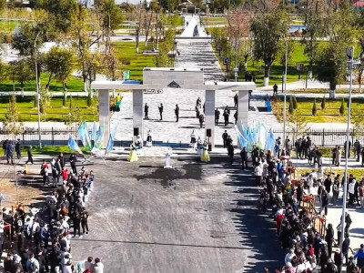 Республика күні қарсаңында Үштөбеде жаңартылған орталық саябақ пайдалануға берілді