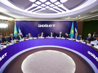 «Әділет» партиясының Іскерлік кеңесі мұнай-газ секторында жаңа жұмыс орындарын ашуға бағытталған нақты қолдау шараларын әзірлеуде