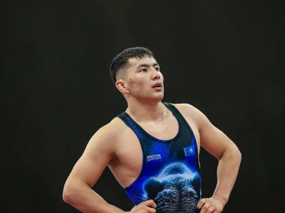 Қазақстандық балуан әлем чемпионатында Олимпиада жүлдегерін жеңіп, қола медаль алды